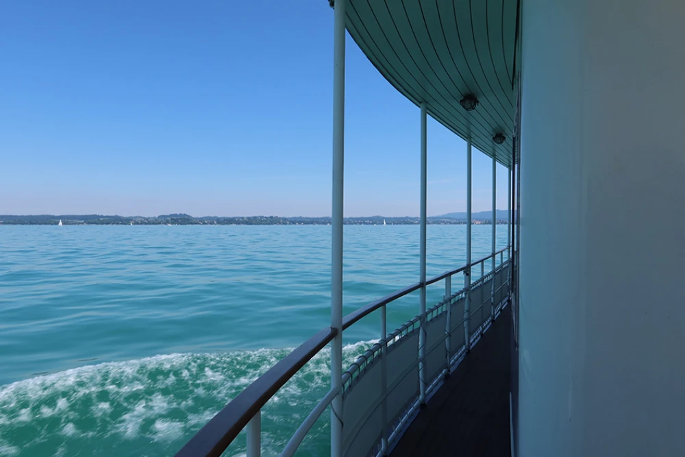 Schiff auf See